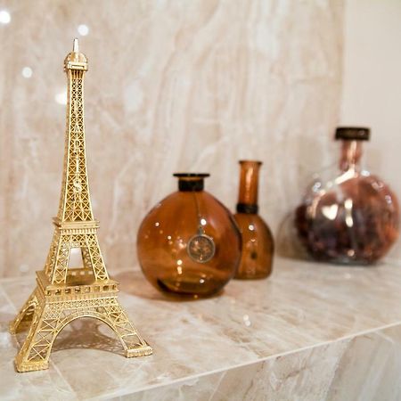 Apartment Luxe Paris โอเดสซา ภายนอก รูปภาพ