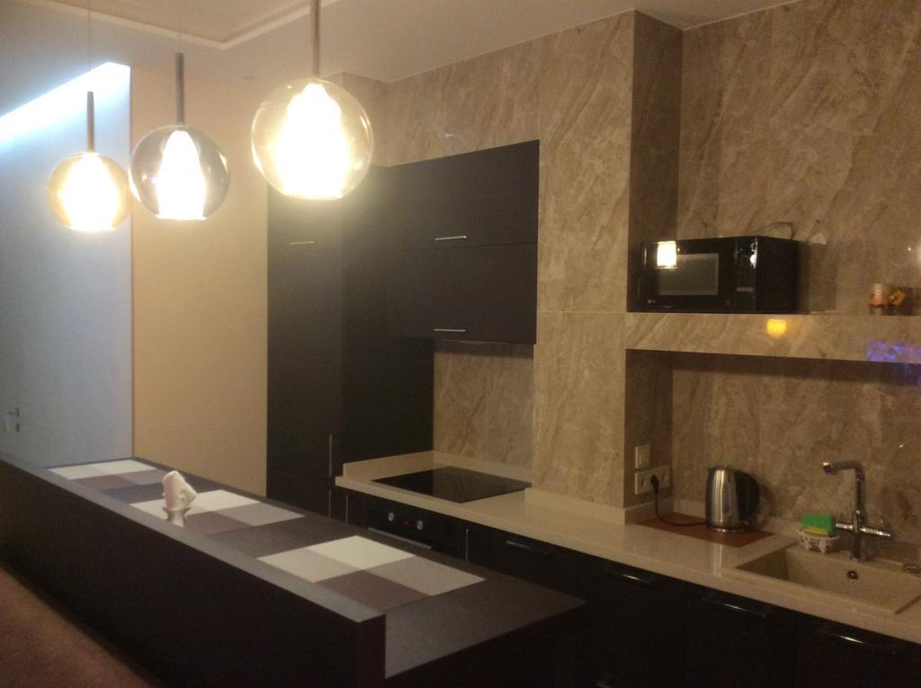 Apartment Luxe Paris โอเดสซา ภายนอก รูปภาพ